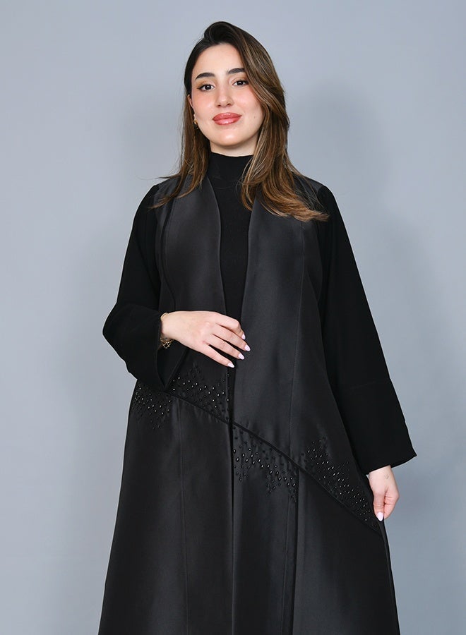 HAWRAA ABAYA Black abaya with an elegant design featuring delicate embellishment that adds a subtle touch of luxury - Image 1